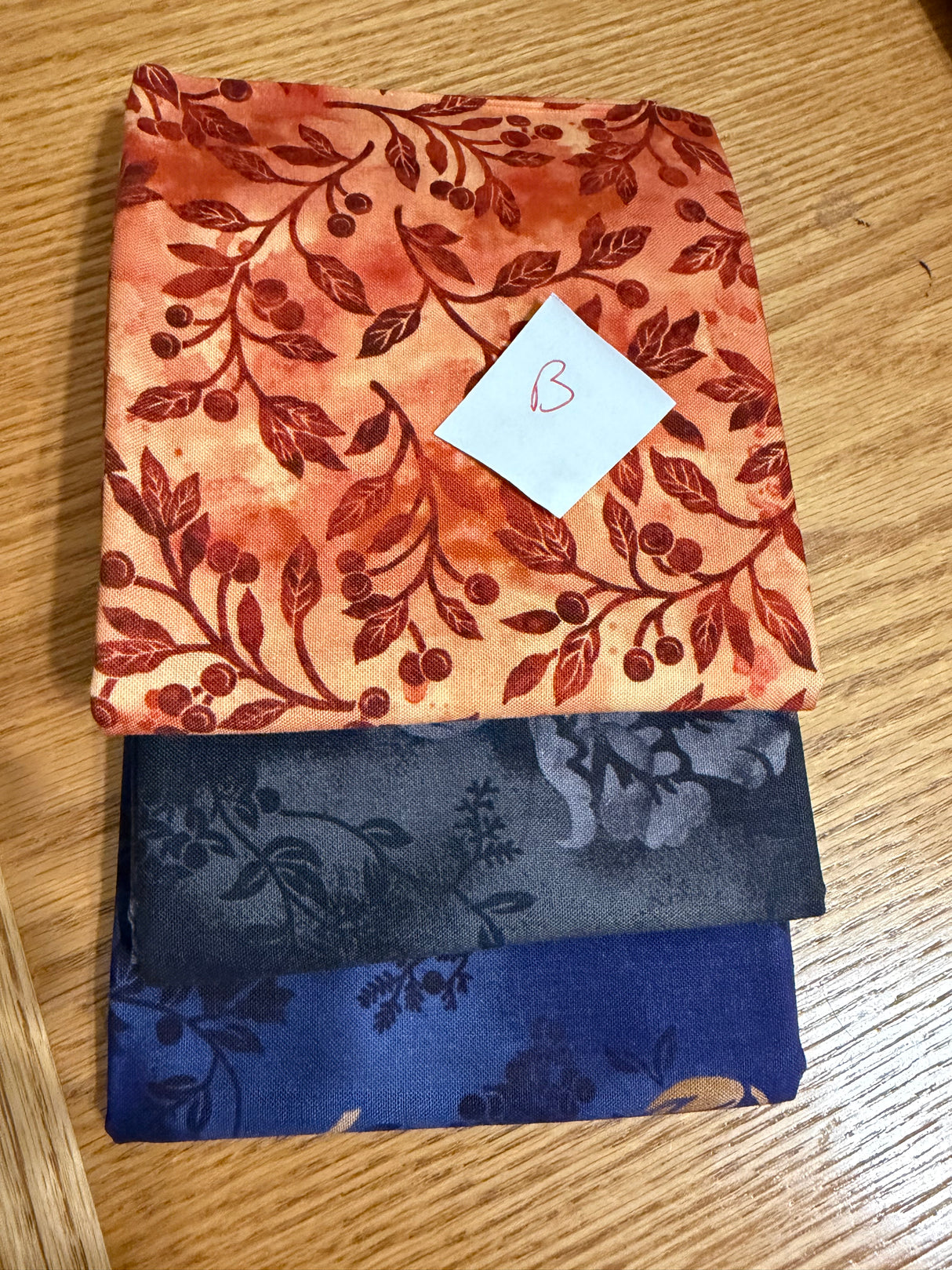 Half-yard, 1 yard & End of Bolt Warehouse Sale