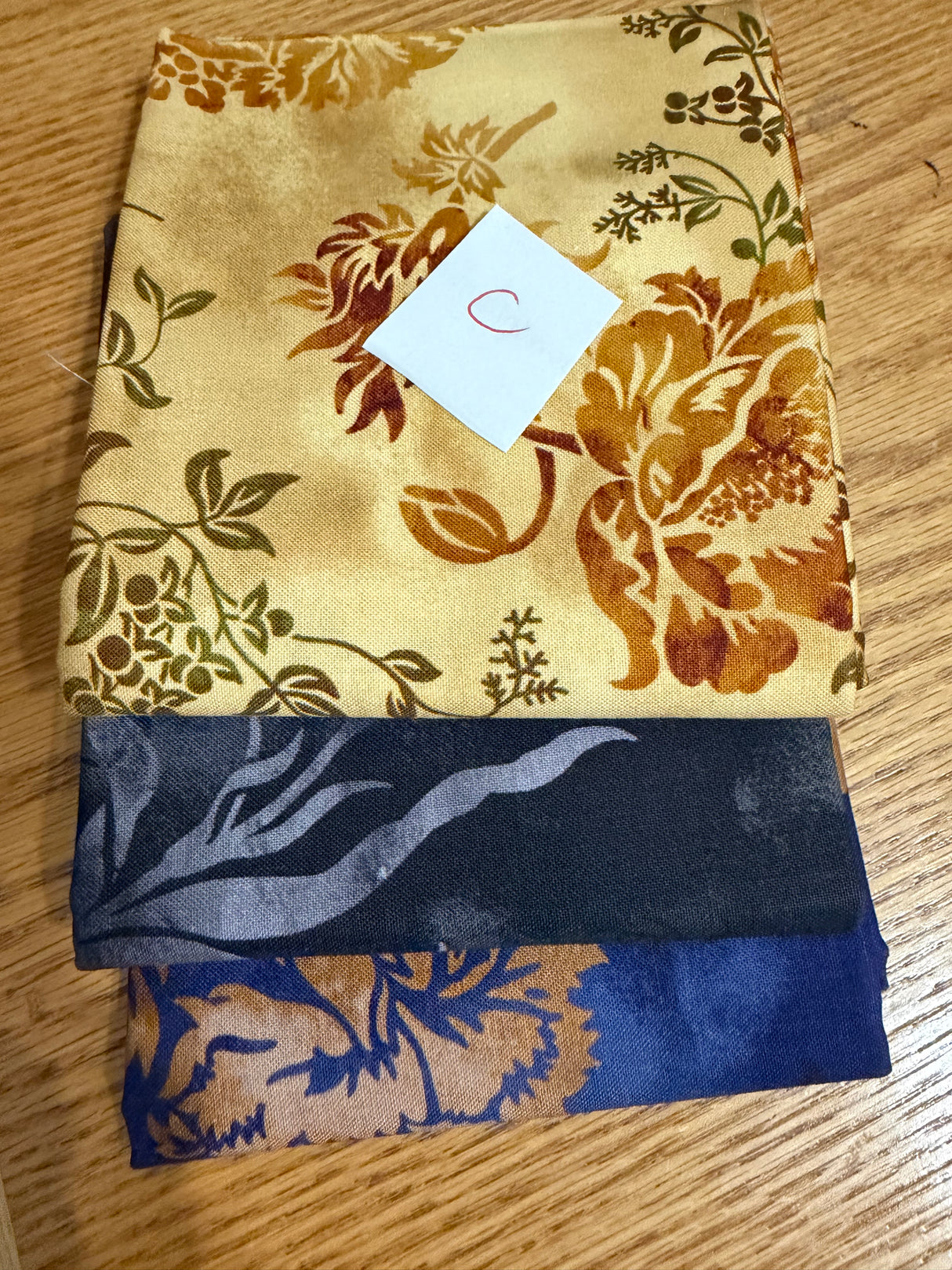 Half-yard, 1 yard & End of Bolt Warehouse Sale