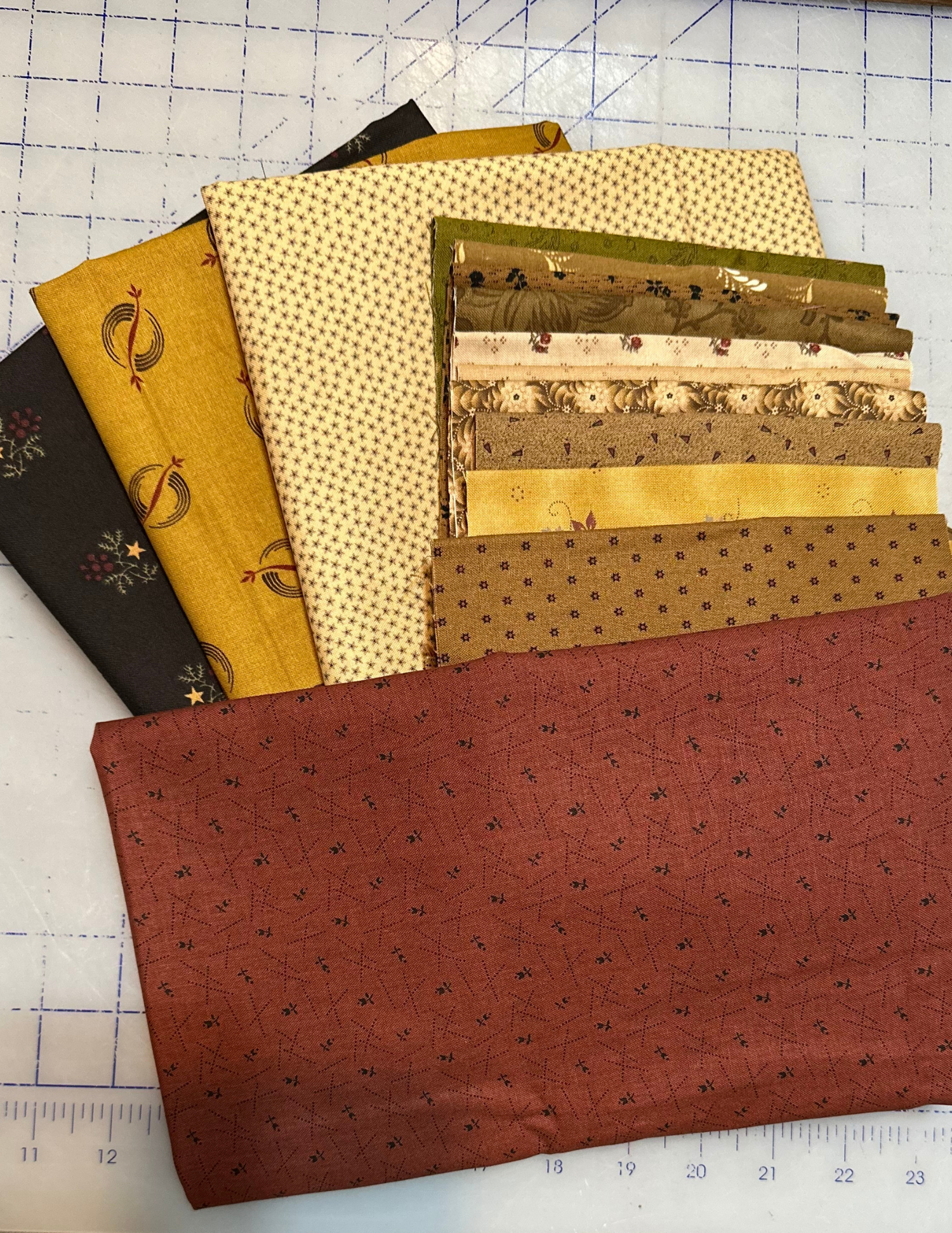 Carnival Star table runner - Choose pattern or kit